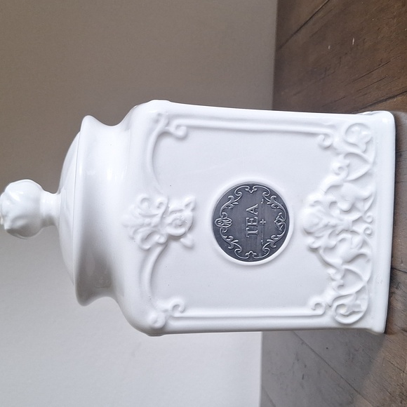 THL French Country White Ceramic Tea Canister - Picture 2 of 11